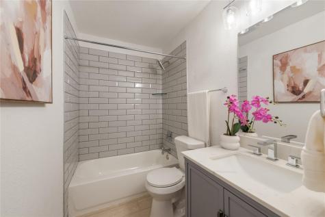 6809 Lunar Drive Austin TX 78745