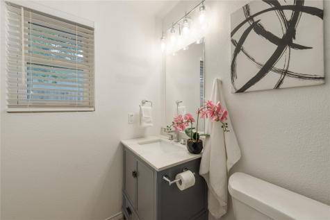 6809 Lunar Drive Austin TX 78745