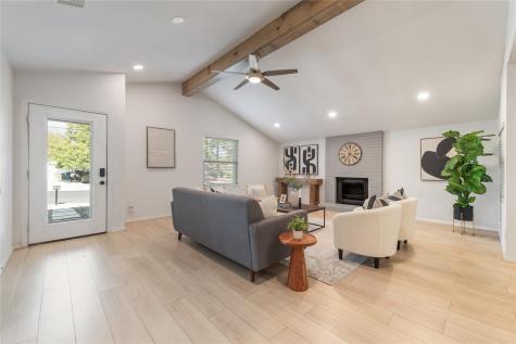 6809 Lunar Drive Austin TX 78745