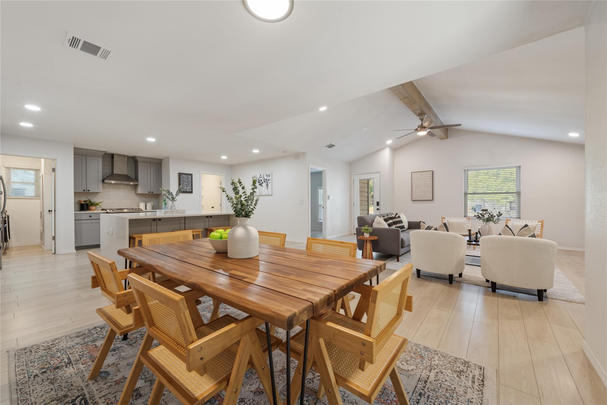 6809 Lunar Drive Austin TX 78745