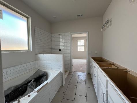 327 Willow Heights Drive Hutto TX 78634