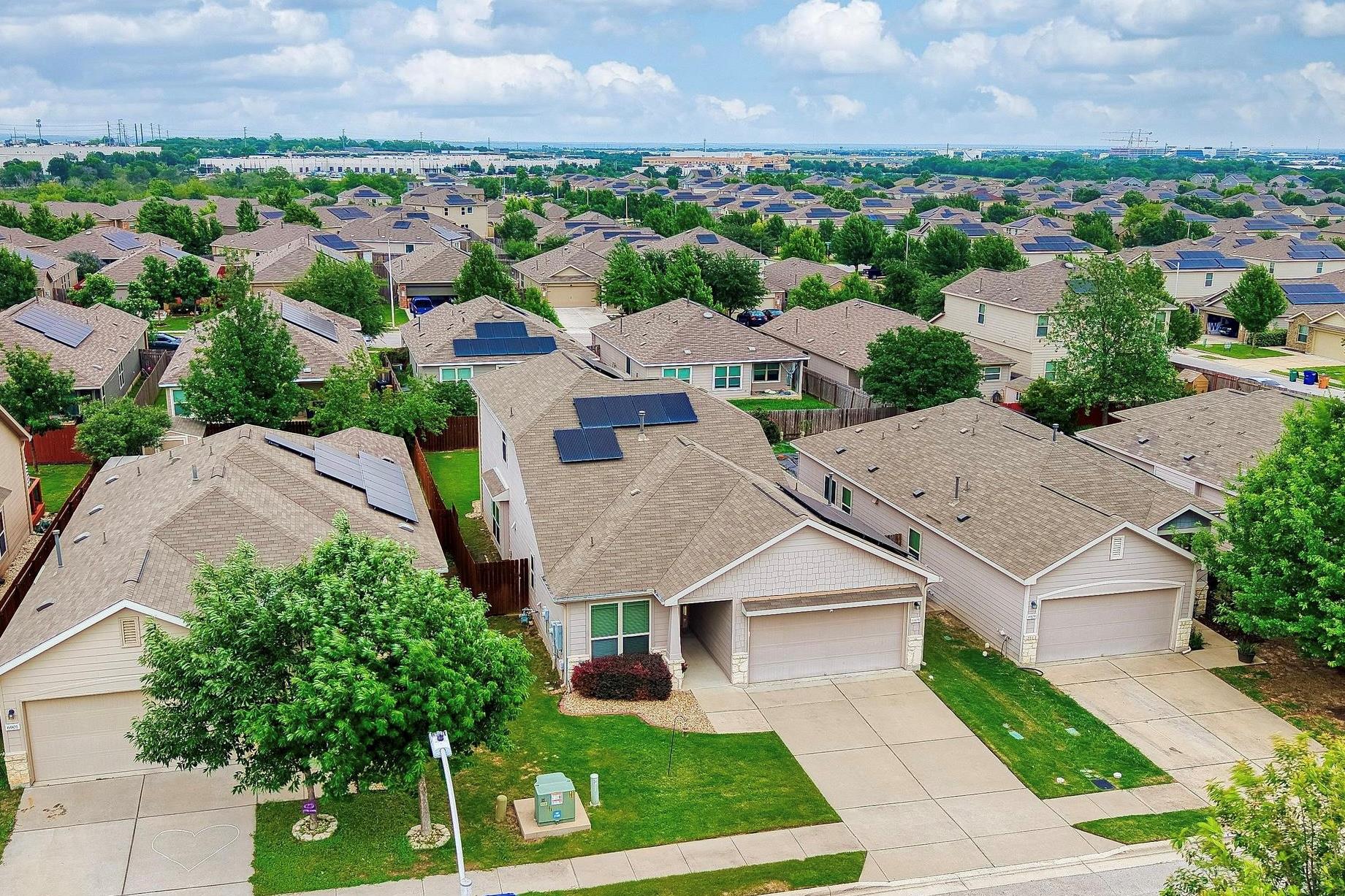 6905 Vail Ridge Street Austin TX 78744