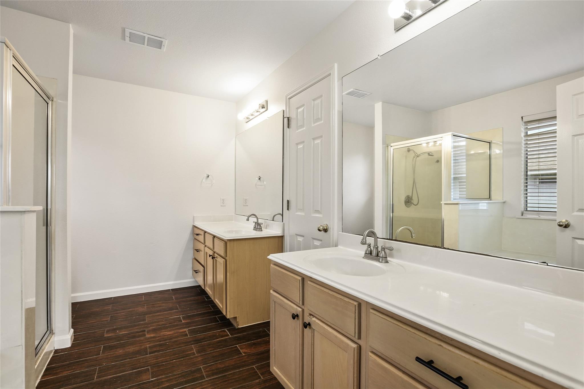 1301 Waterfall Avenue Leander TX 78641