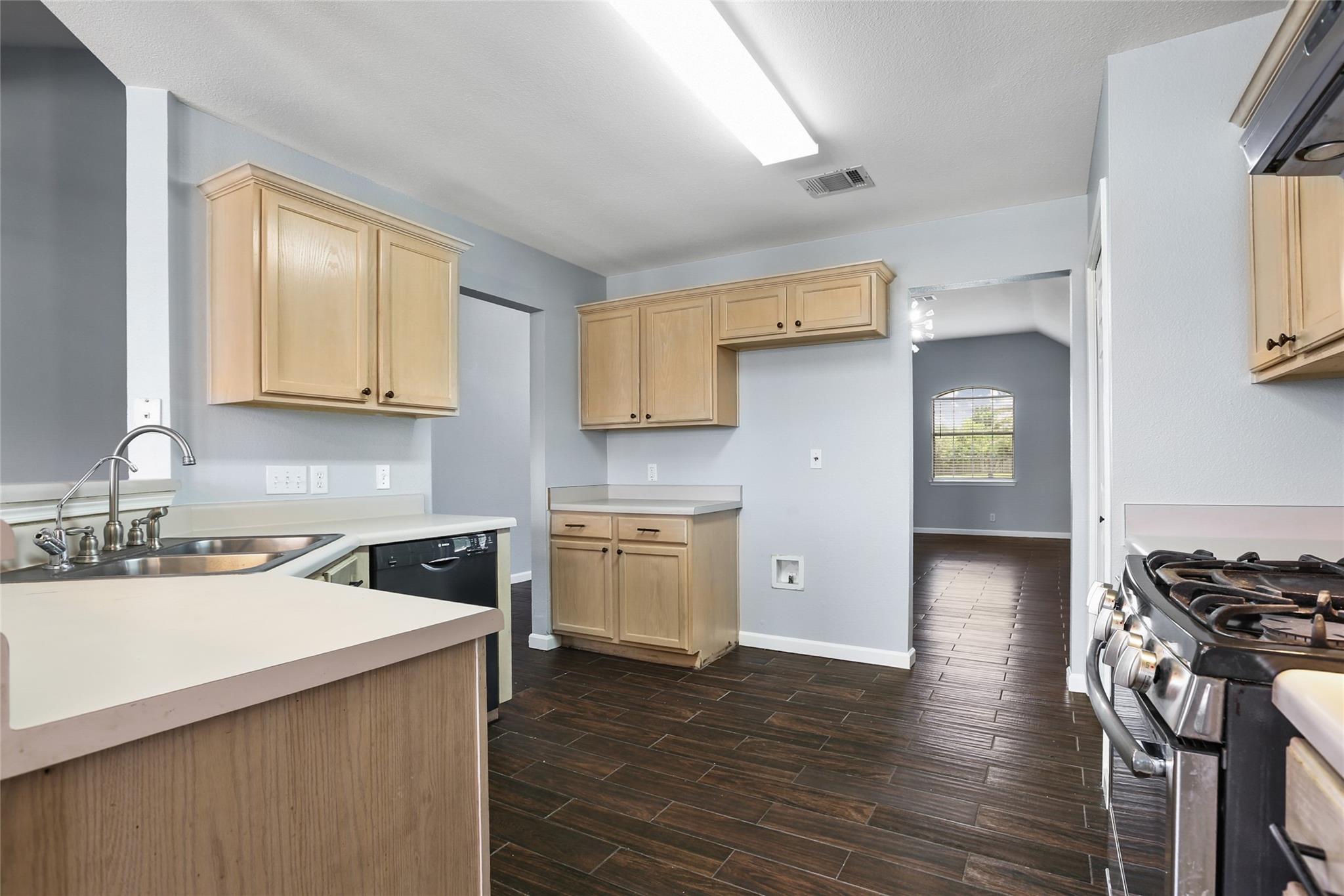1301 Waterfall Avenue Leander TX 78641