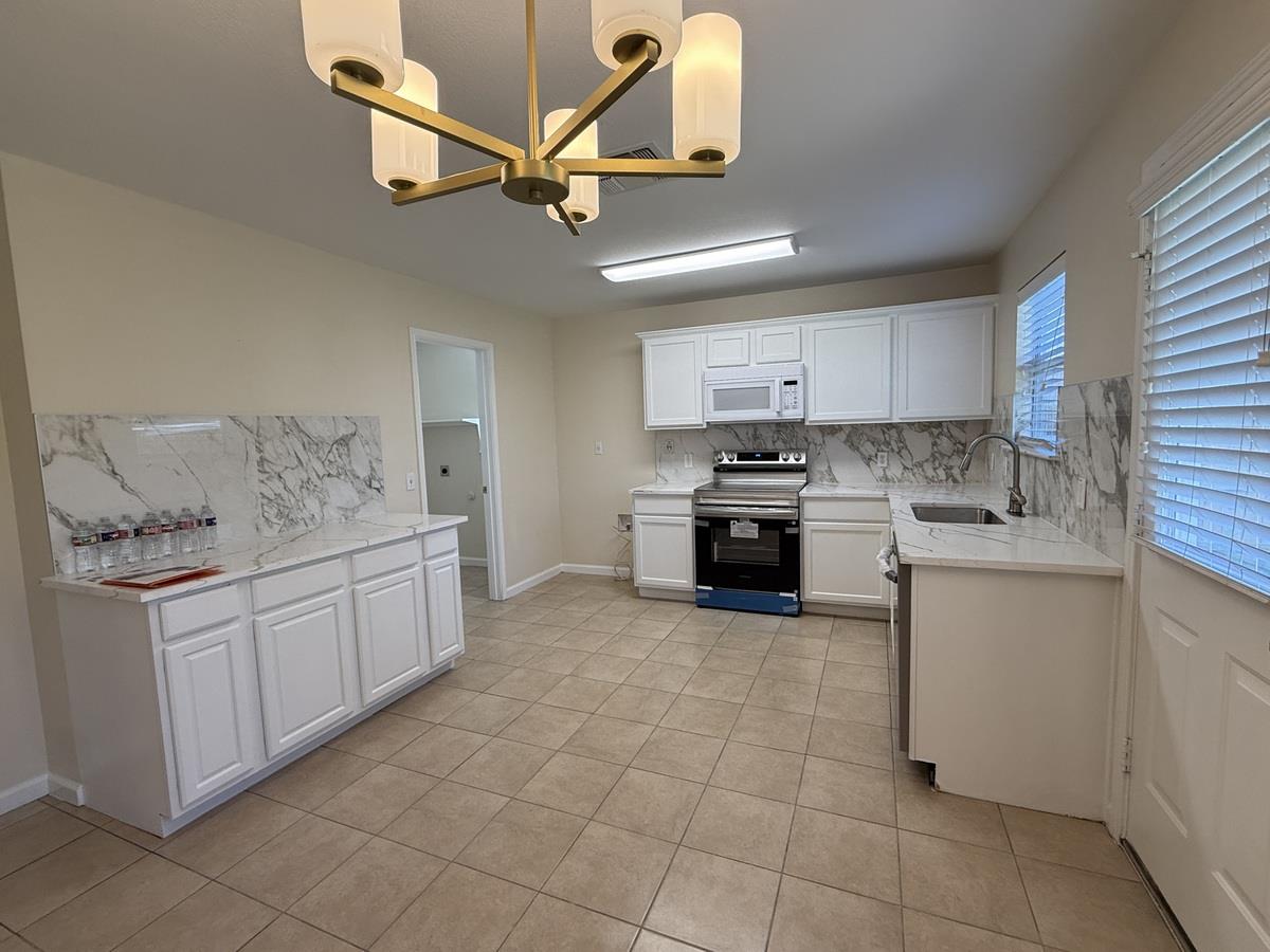 1444 Kenneys Way Round Rock TX 78665