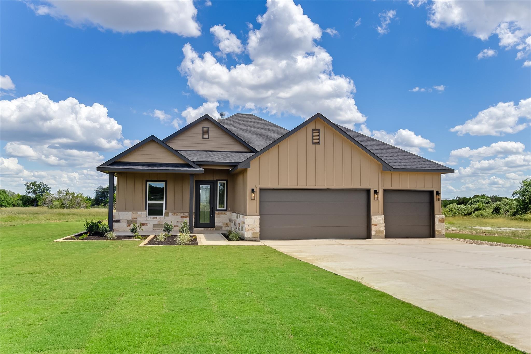 115 Draper Lane Bertram TX 78605