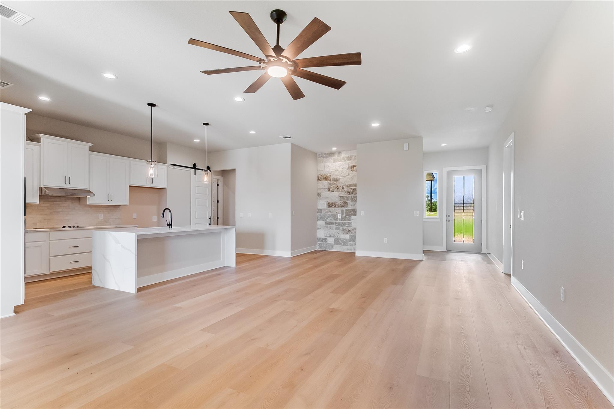 115 Draper Lane Bertram TX 78605
