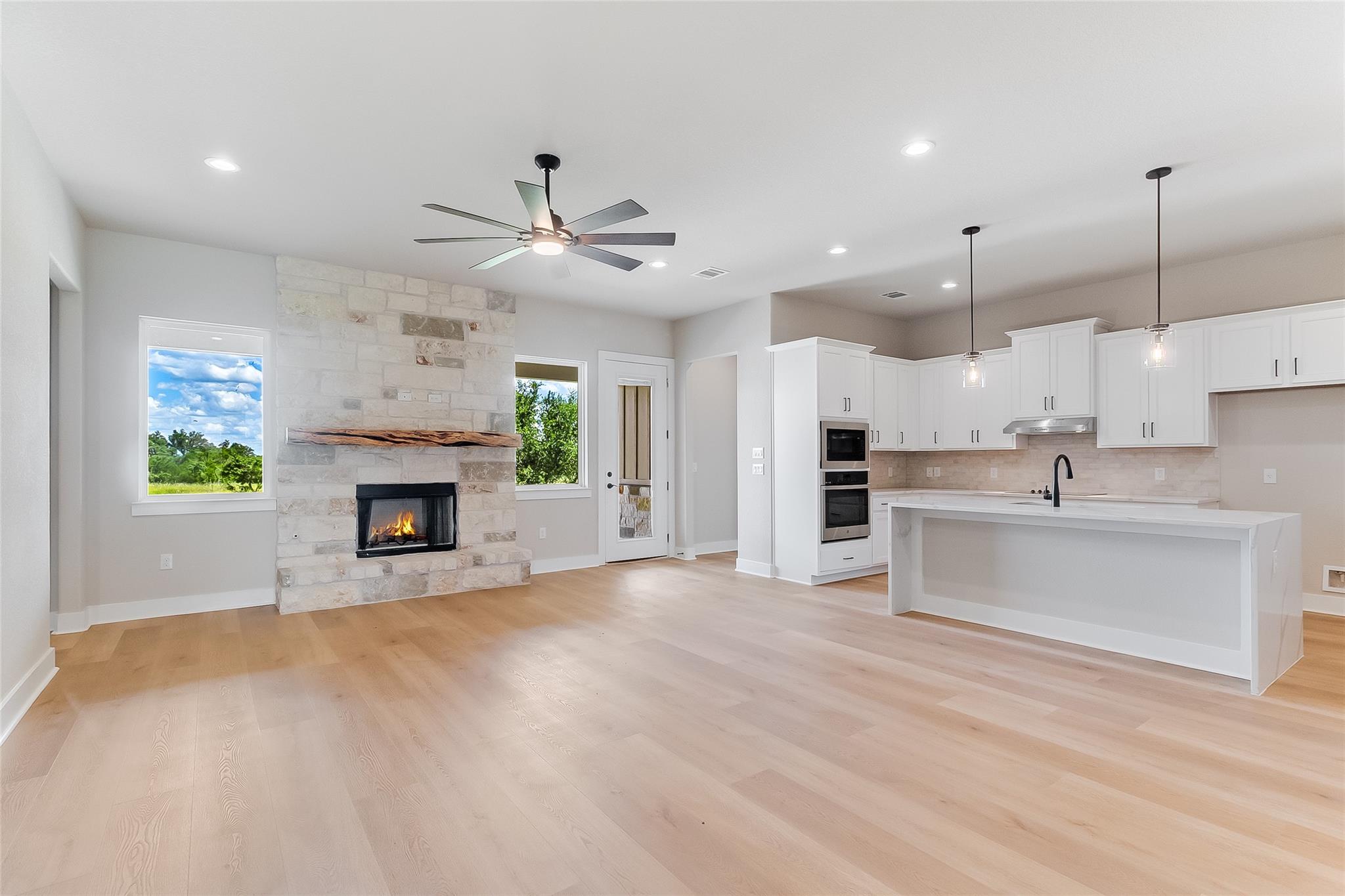 115 Draper Lane Bertram TX 78605
