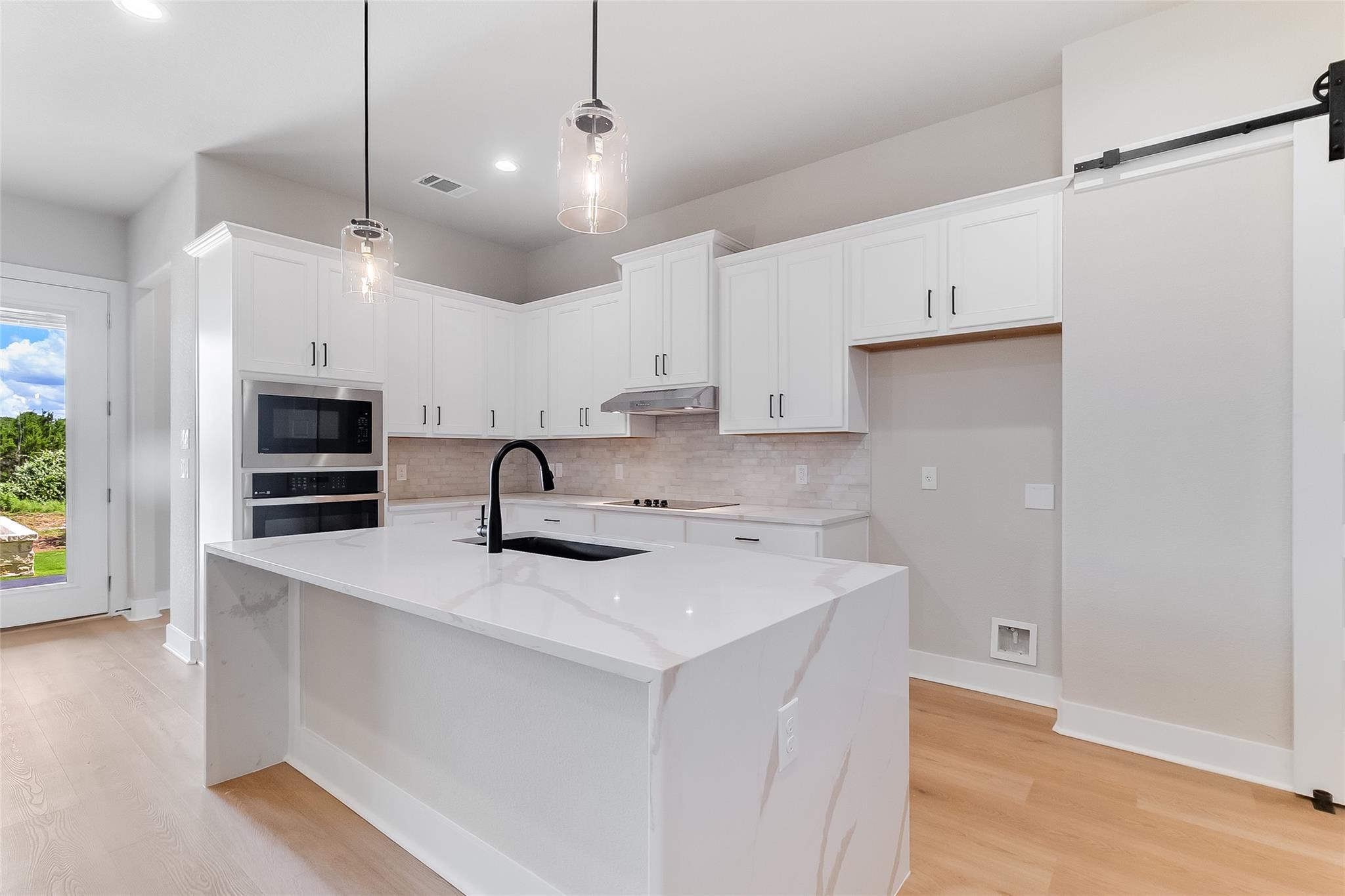 115 Draper Lane Bertram TX 78605