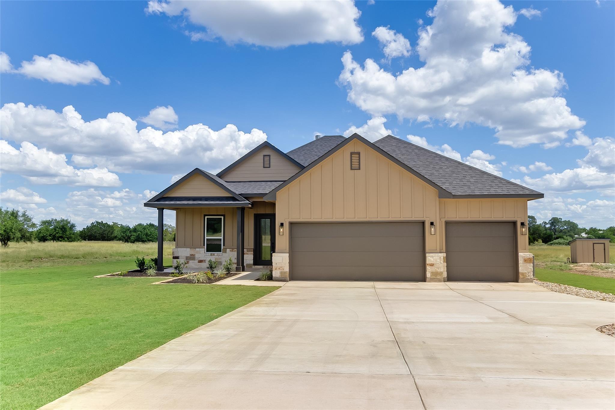 115 Draper Lane Bertram TX 78605