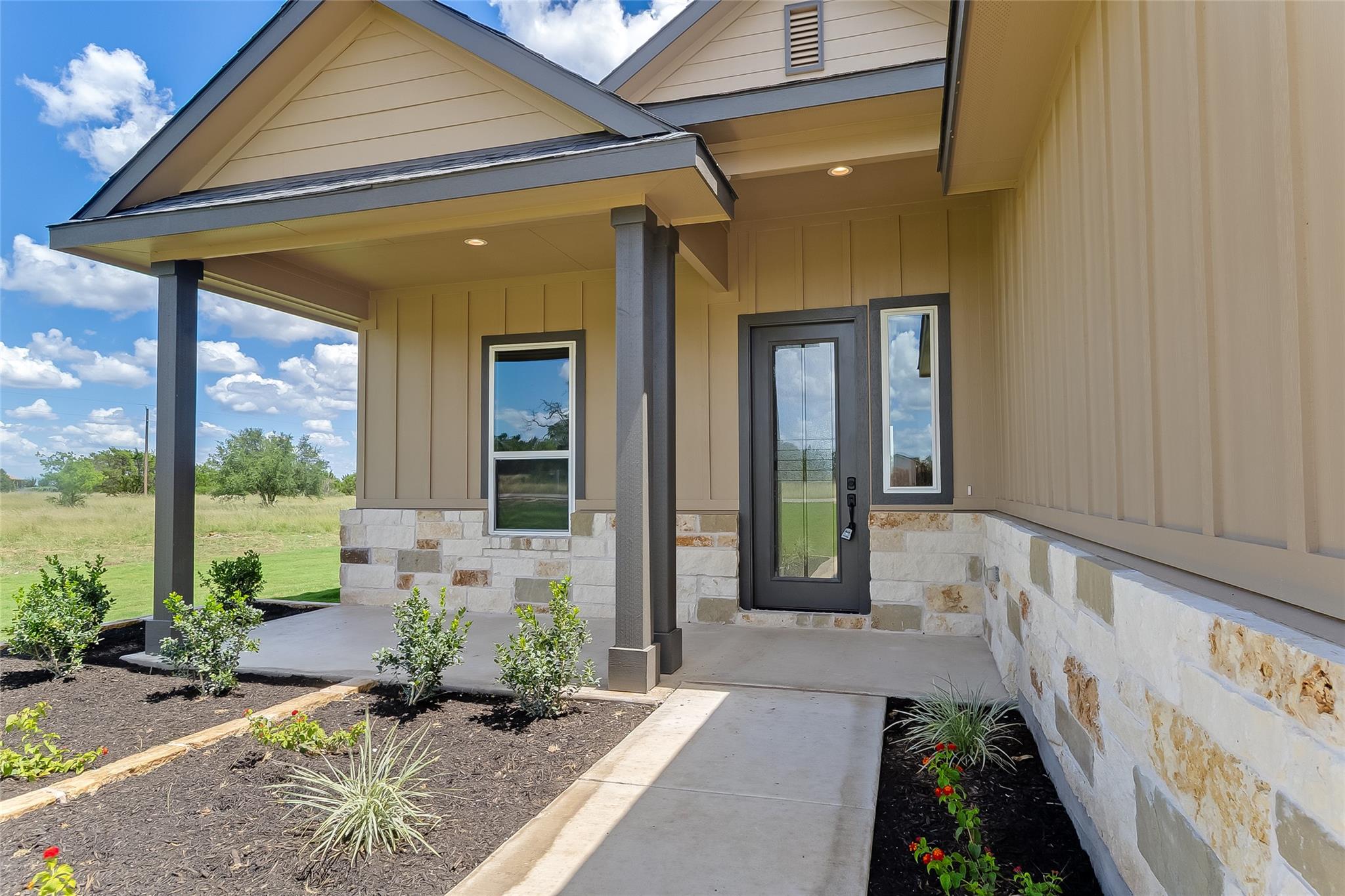 115 Draper Lane Bertram TX 78605