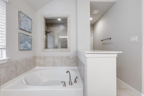 7820 Turnback Ledge Trail Lago Vista TX 78645