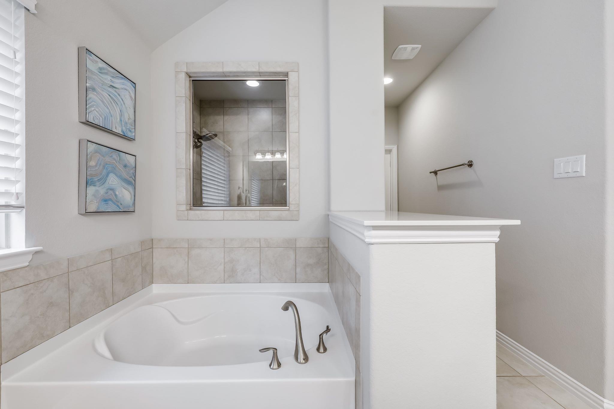 7820 Turnback Ledge Trail Lago Vista TX 78645