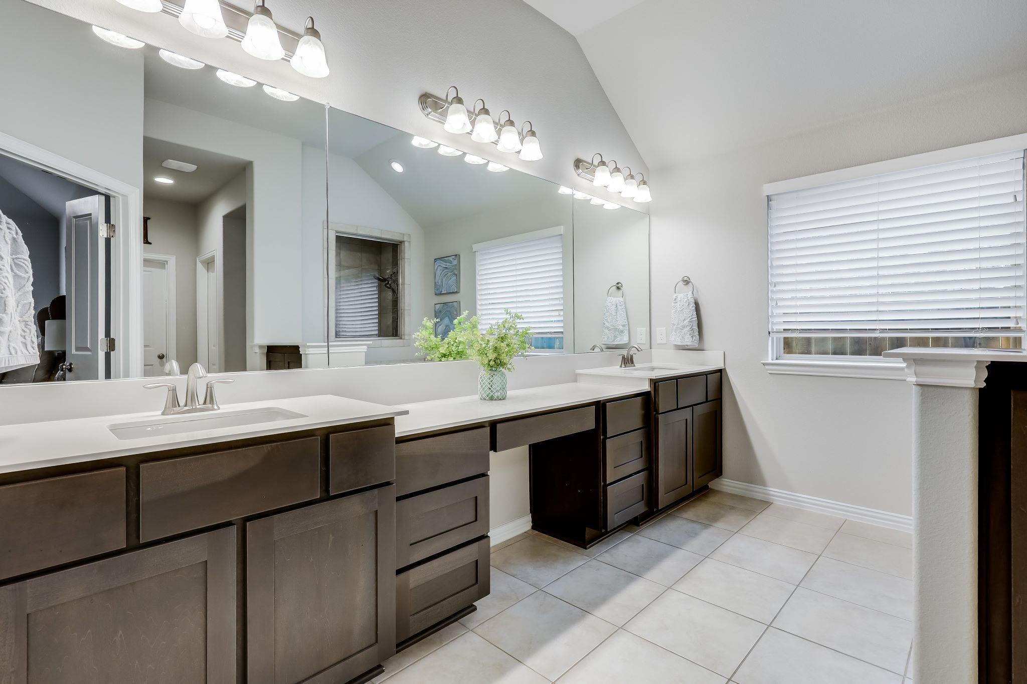 7820 Turnback Ledge Trail Lago Vista TX 78645