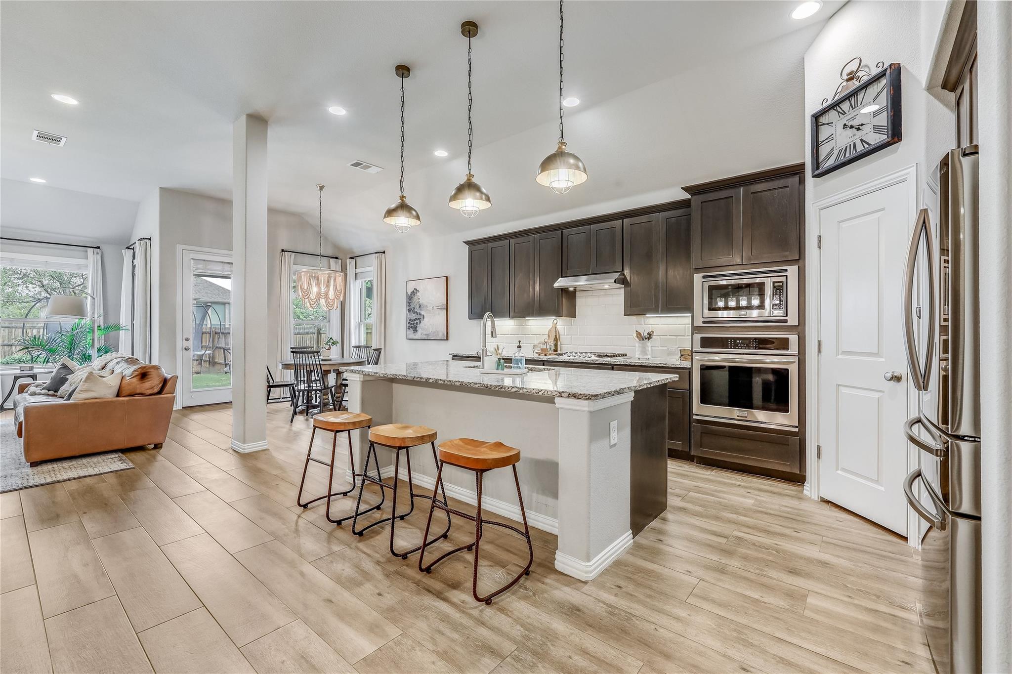 7820 Turnback Ledge Trail Lago Vista TX 78645