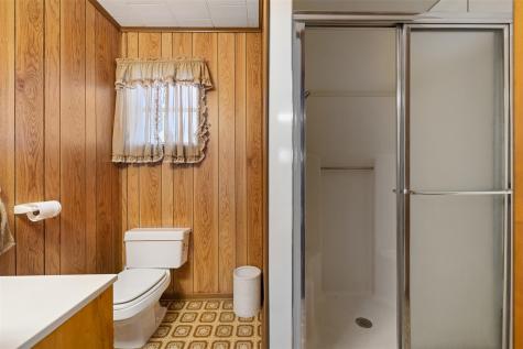 1014 S Madison Street La Grange TX 78945