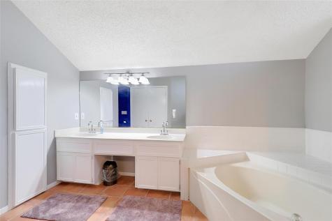 1701 E New Hope Drive Cedar Park TX 78641