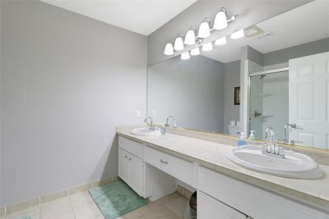 1701 E New Hope Drive Cedar Park TX 78641