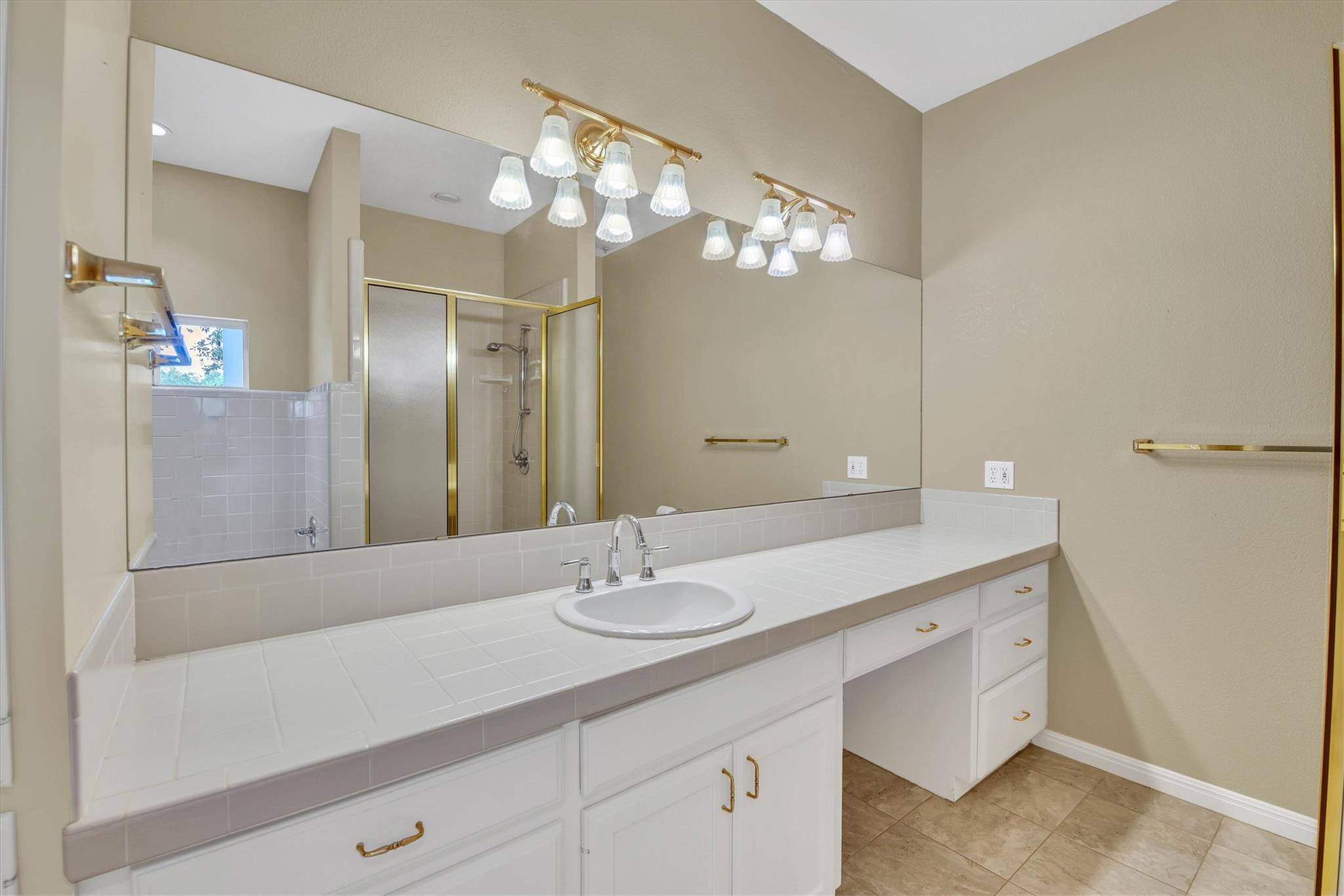 3016 Tradewind Drive Spicewood TX 78669