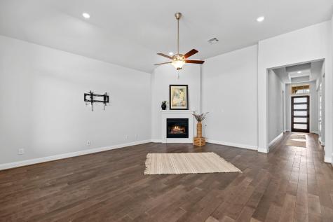 1721 Cotton Farm Trail Leander TX 78641