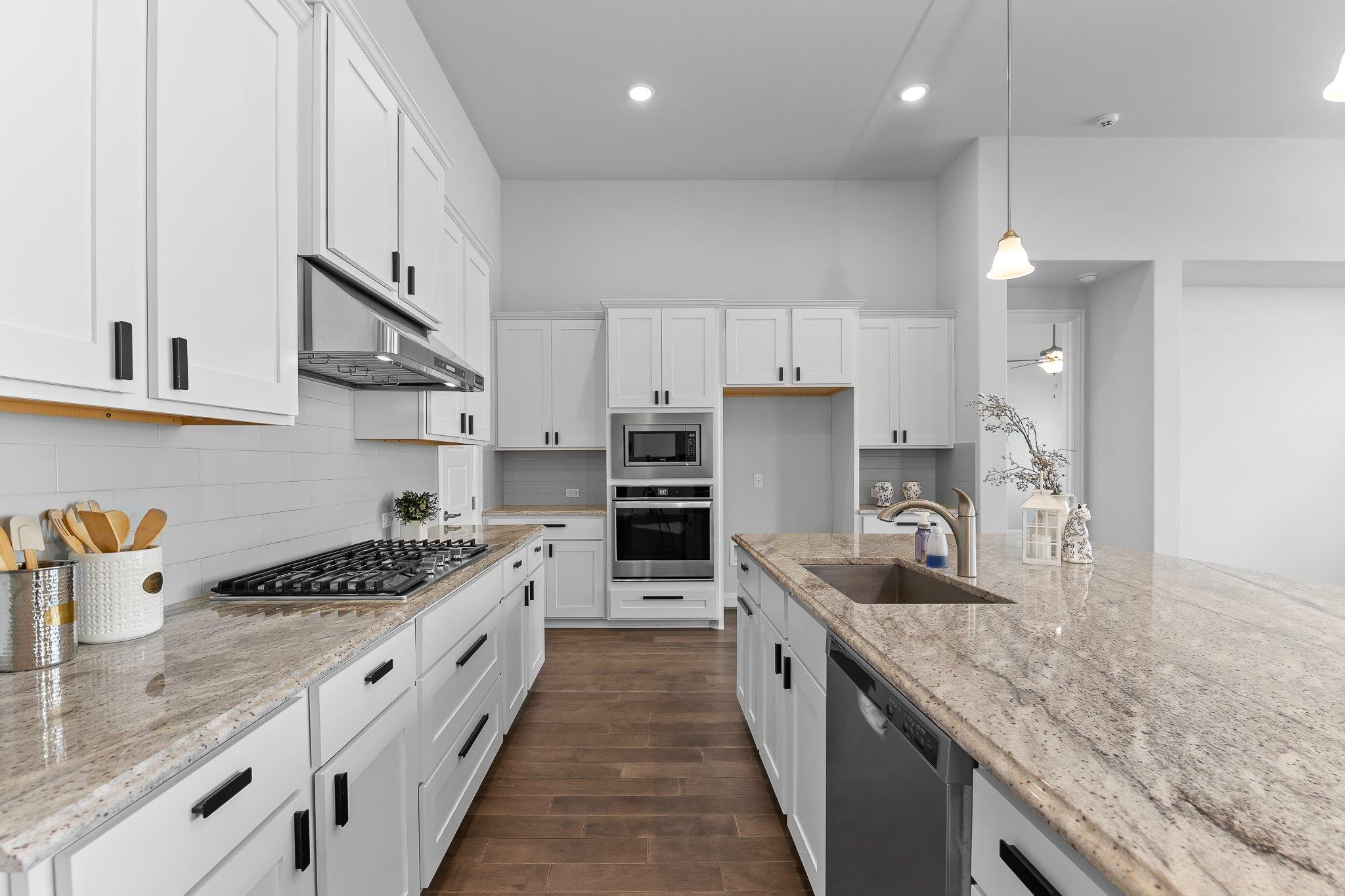 1721 Cotton Farm Trail Leander TX 78641