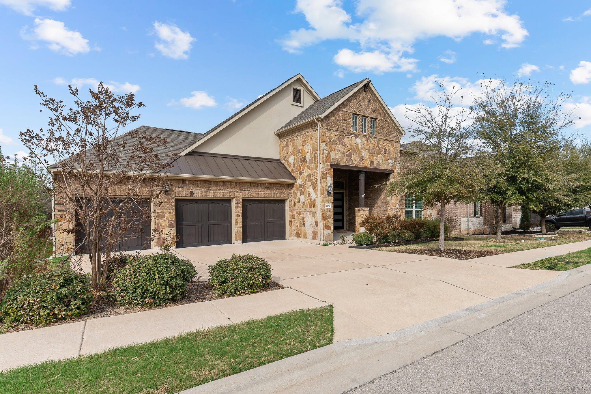 1721 Cotton Farm Trail Leander TX 78641
