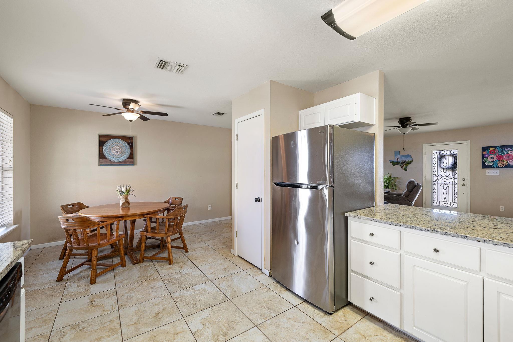 851 County Road 454 Road Taylor TX 76574
