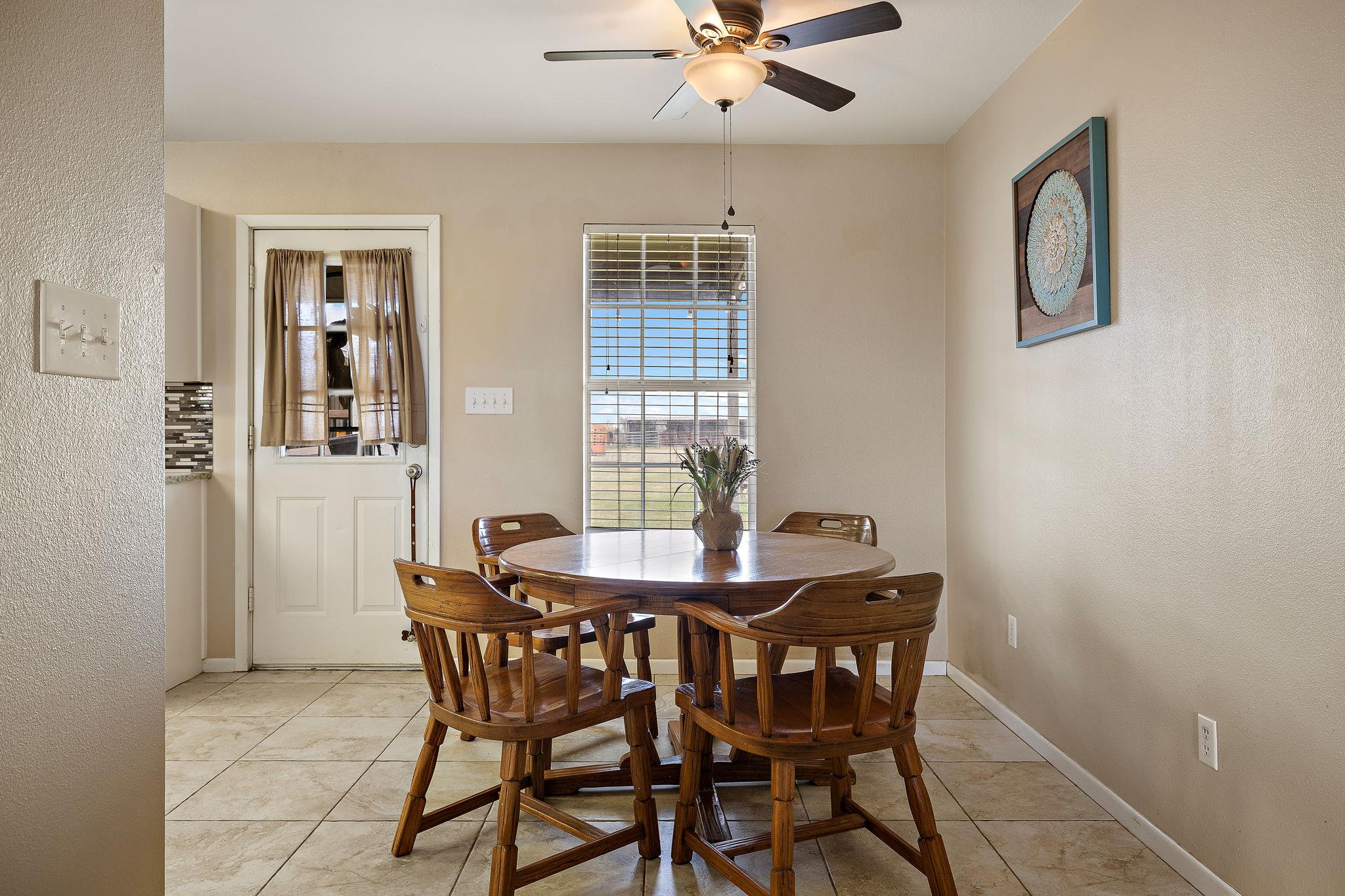 851 County Road 454 Road Taylor TX 76574