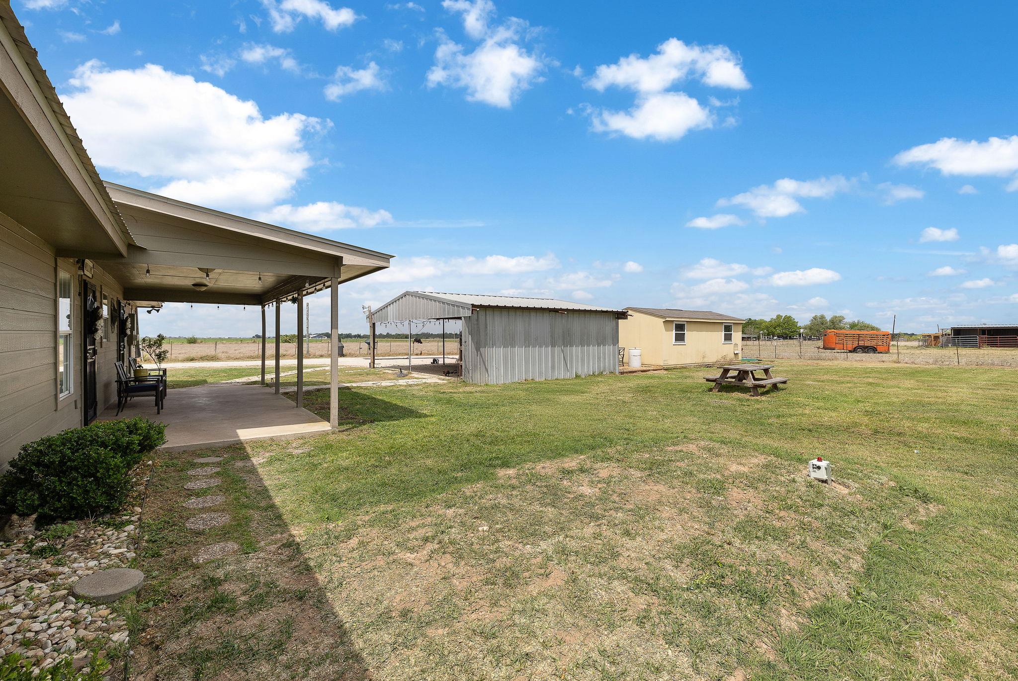 851 County Road 454 Road Taylor TX 76574