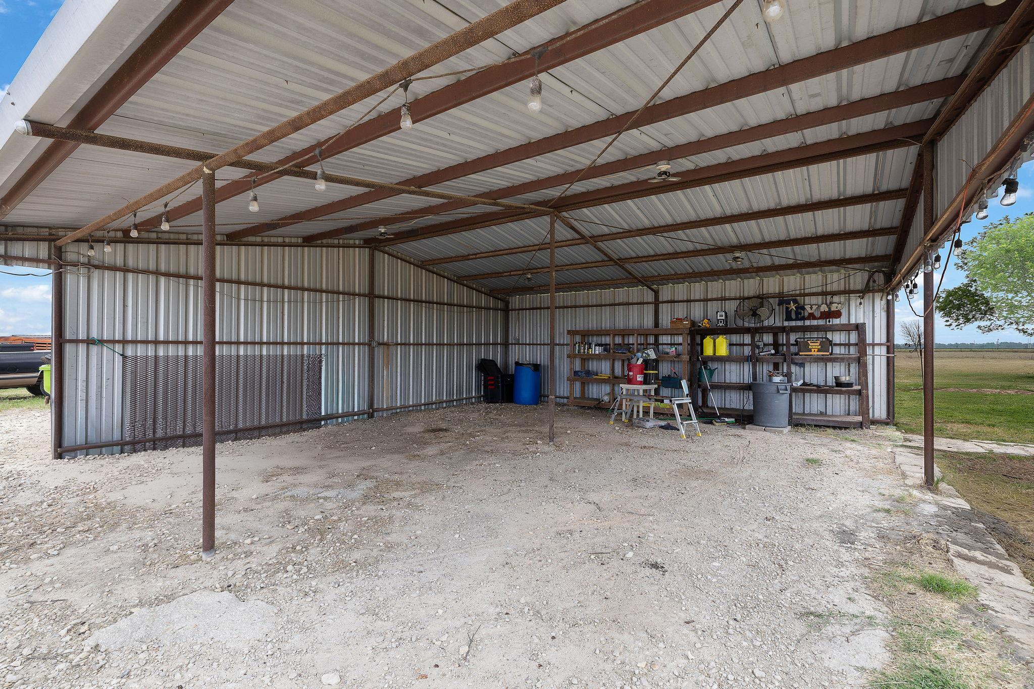 851 County Road 454 Road Taylor TX 76574