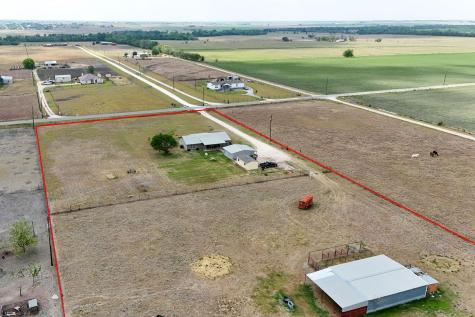 851 County Road 454 Road Taylor TX 76574