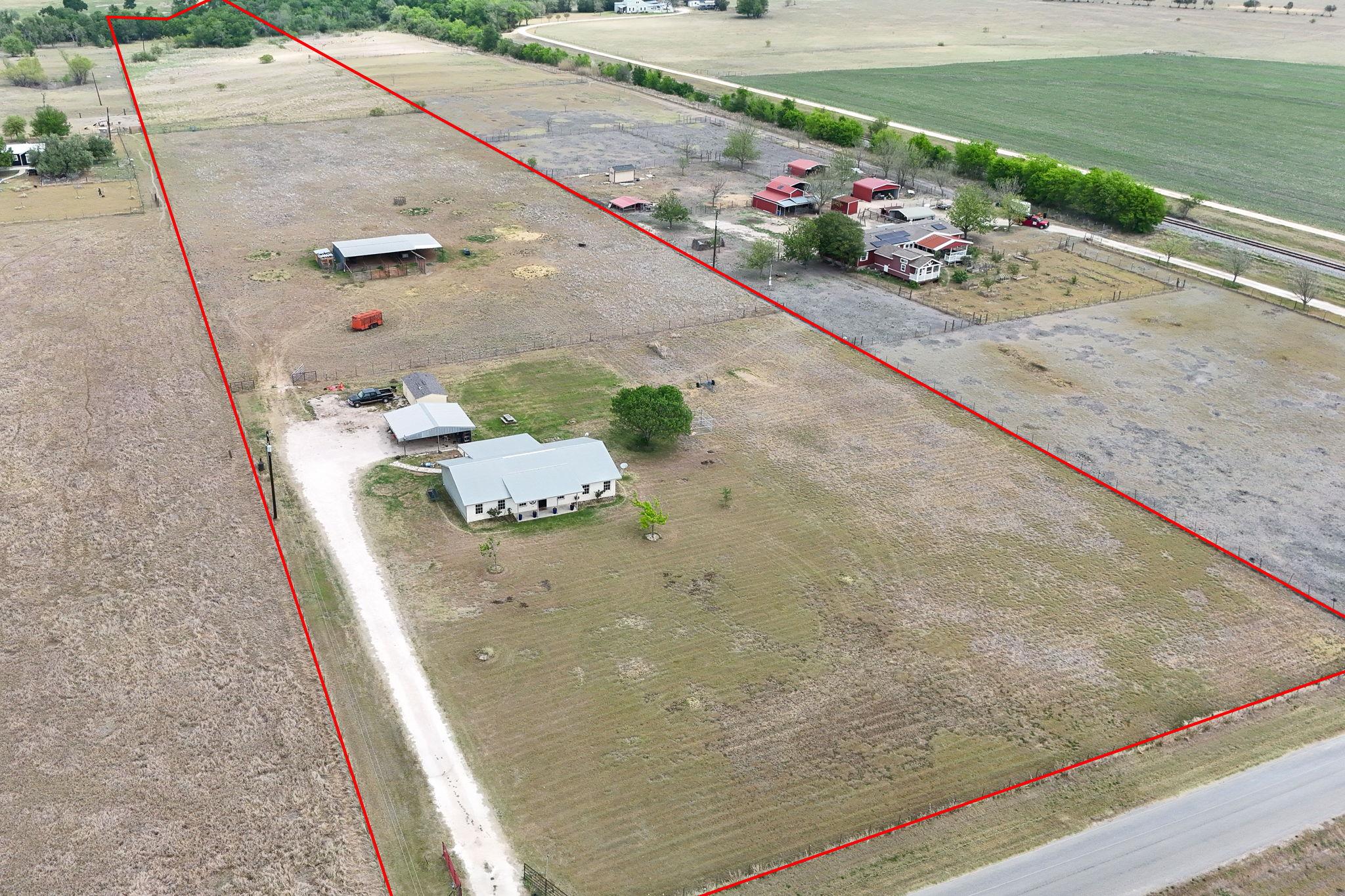 851 County Road 454 Road Taylor TX 76574