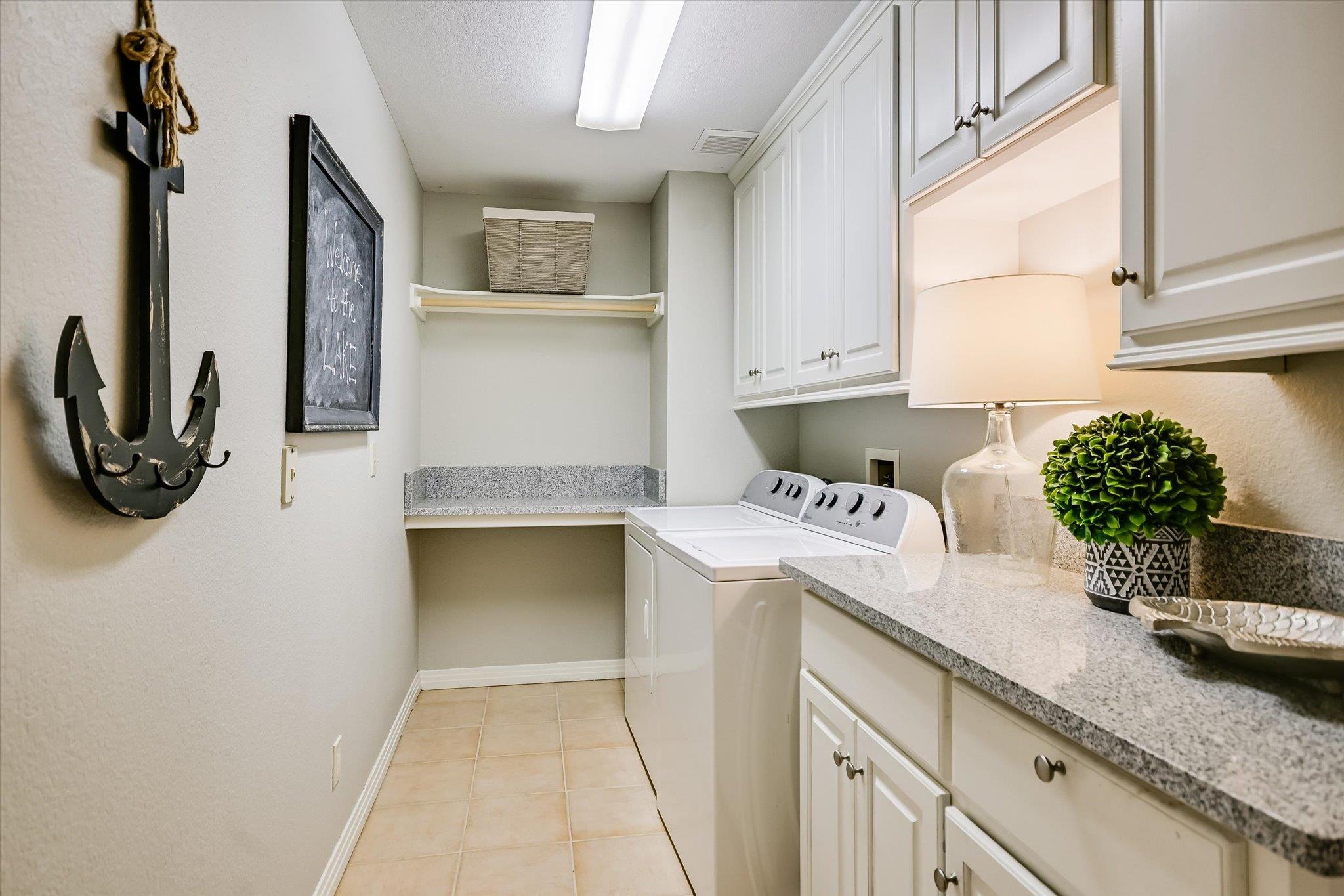 22514 Felicia Drive Spicewood TX 78669