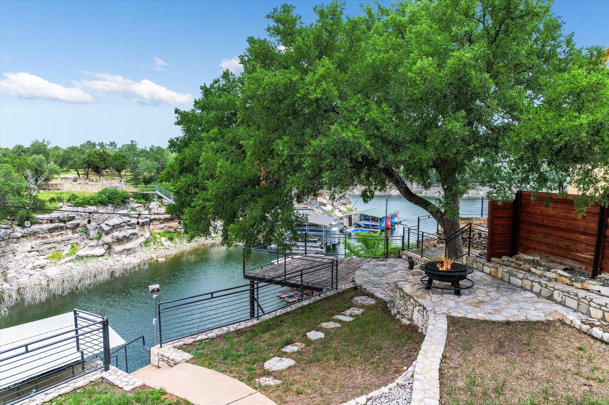 22514 Felicia Drive Spicewood TX 78669