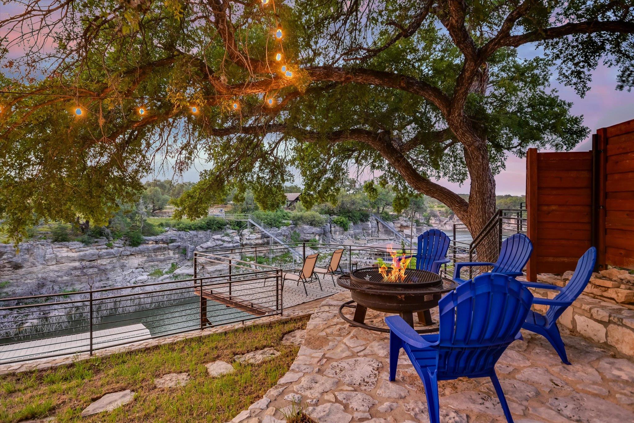 22514 Felicia Drive Spicewood TX 78669