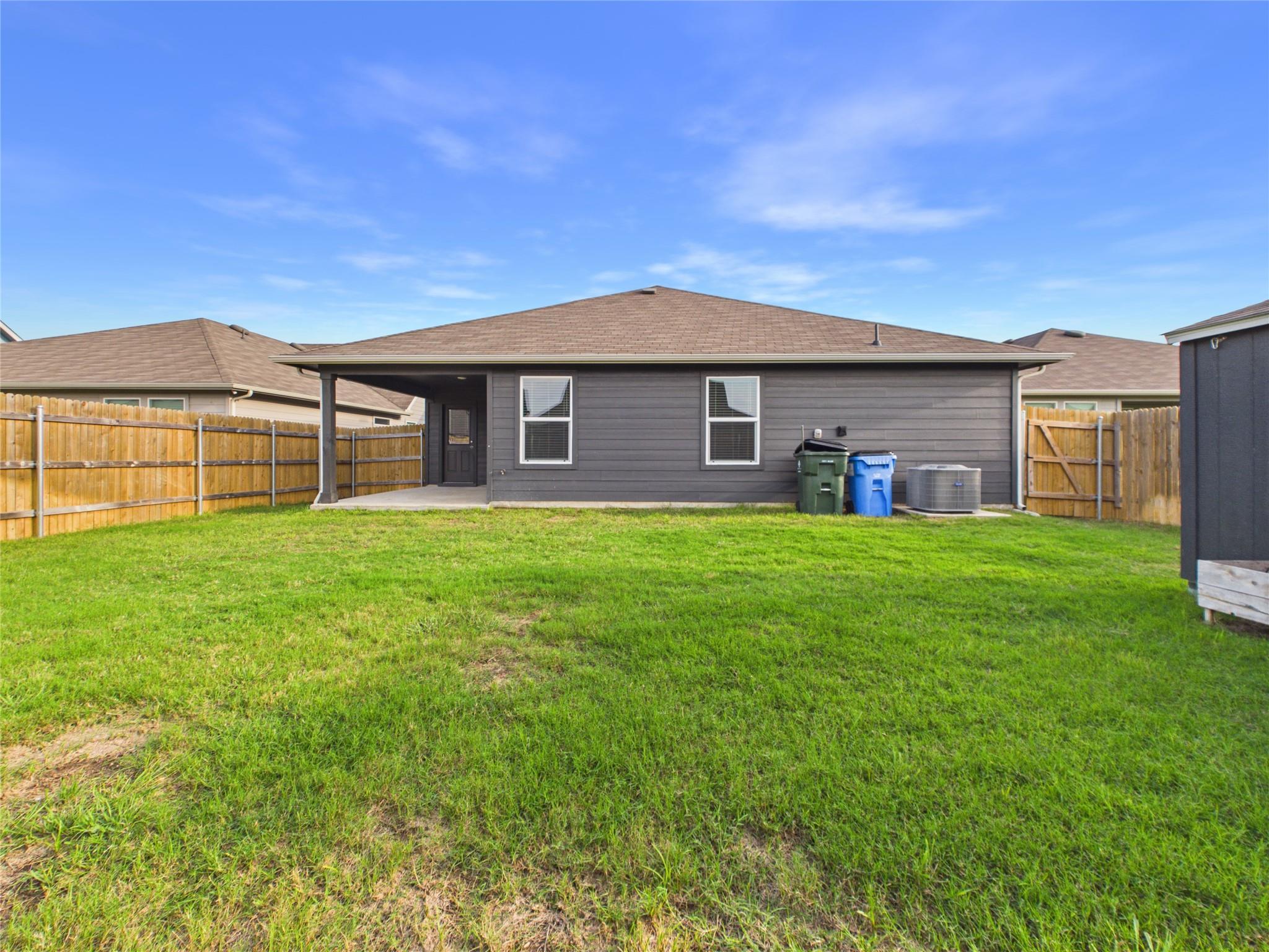 1012 Betsy Dr Drive Seguin TX 78155