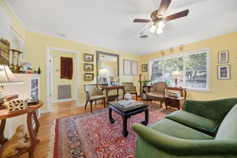 1703 S Day Street Brenham TX 77833