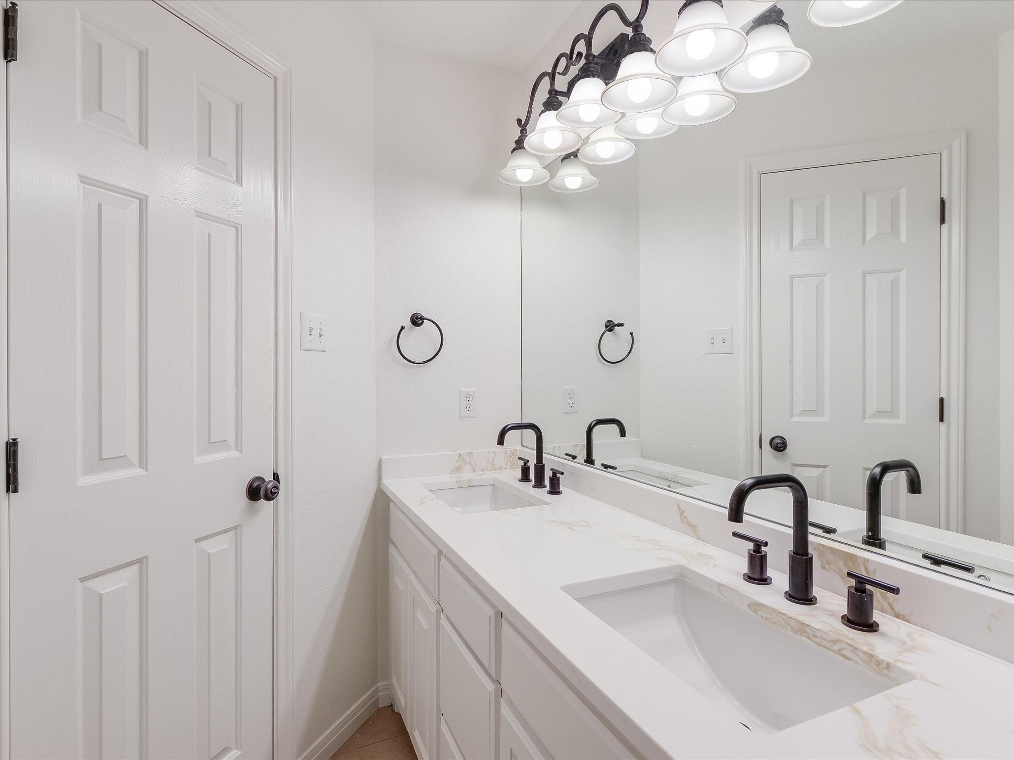 15214 Nightingale Lane Austin TX 78734