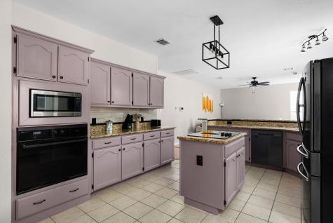 1247 Rocky Creek Drive Pflugerville TX 78660