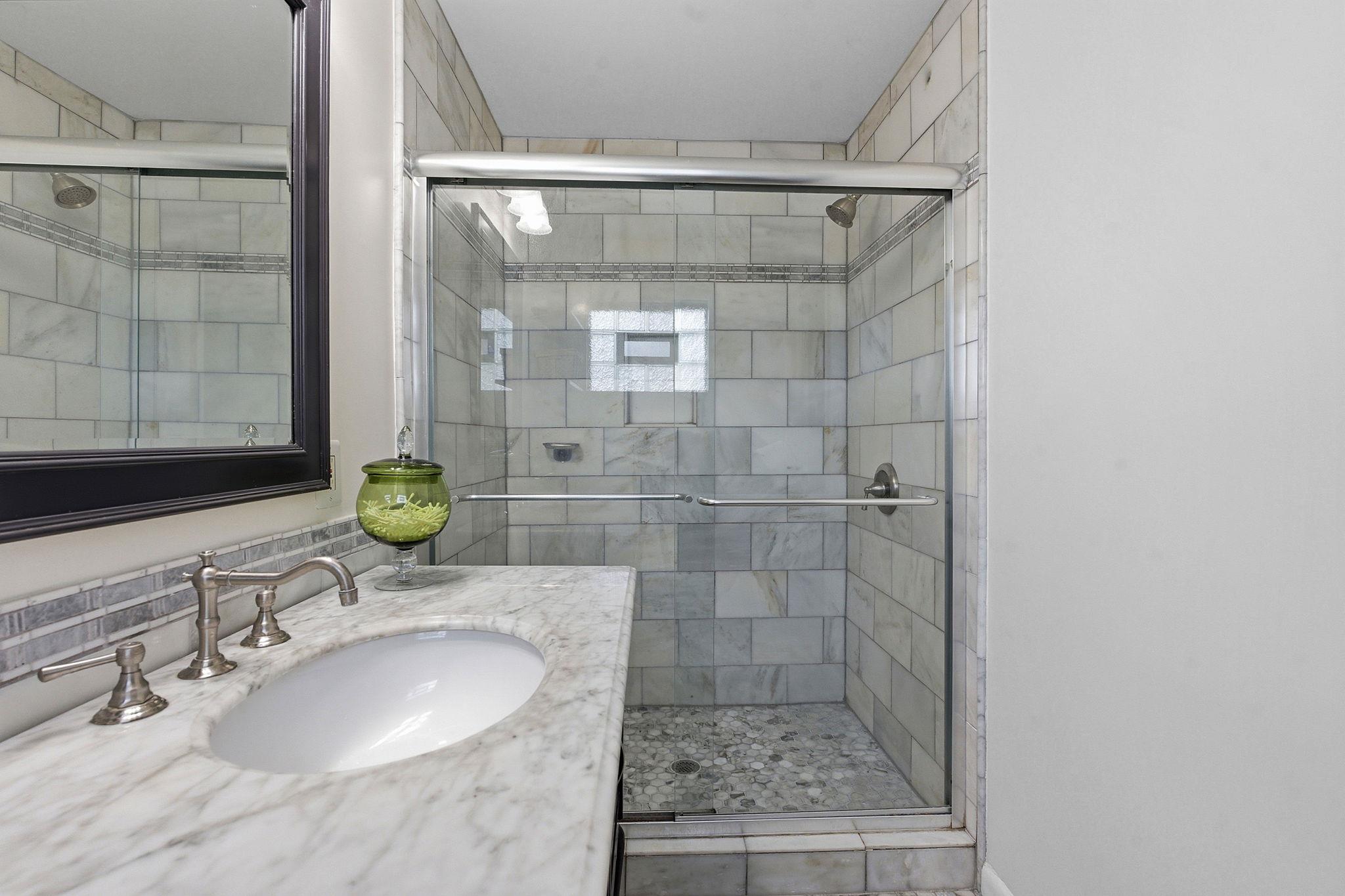912 E 55th 1/2 Street Austin TX 78751