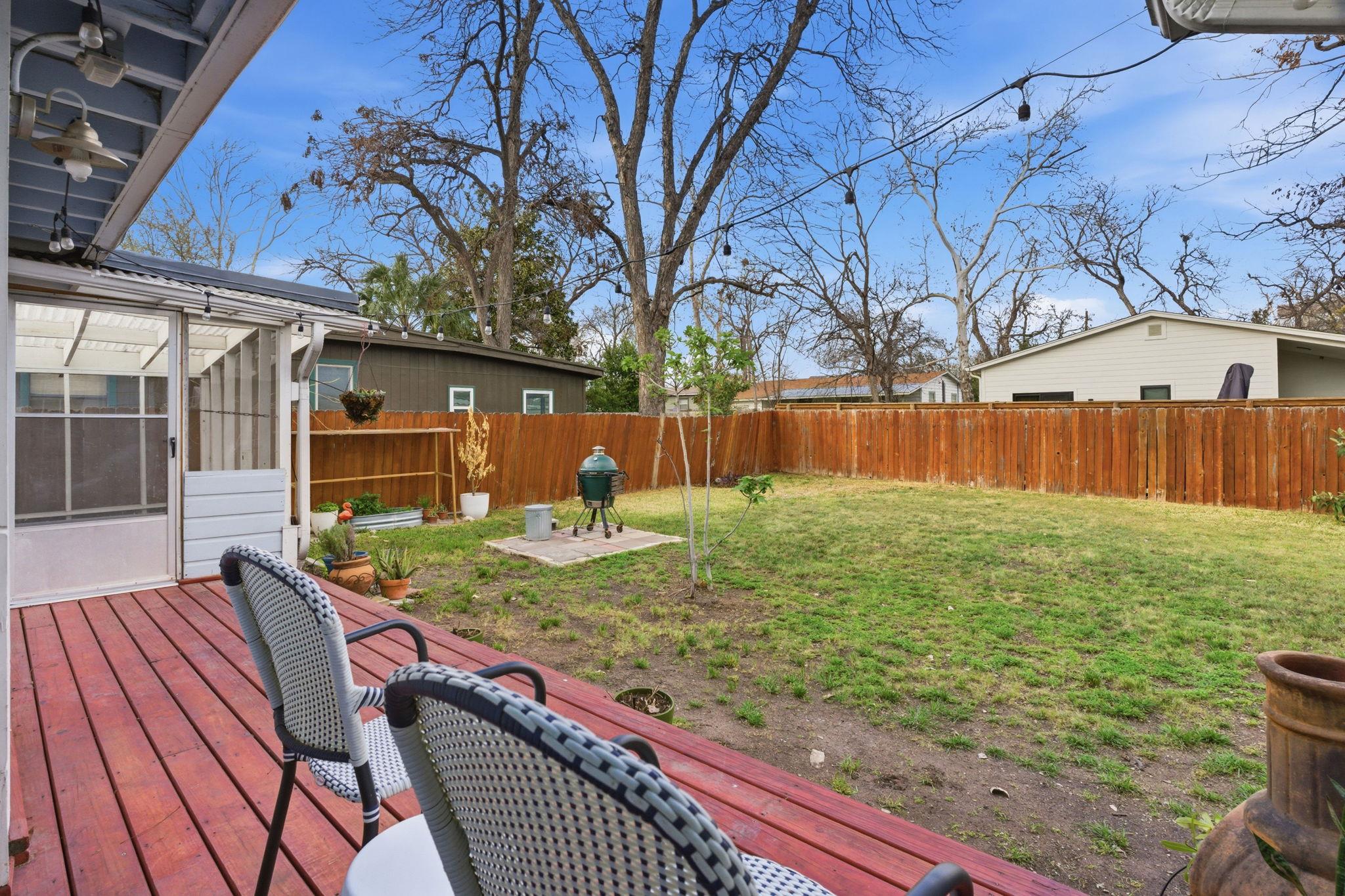 912 E 55th 1/2 Street Austin TX 78751