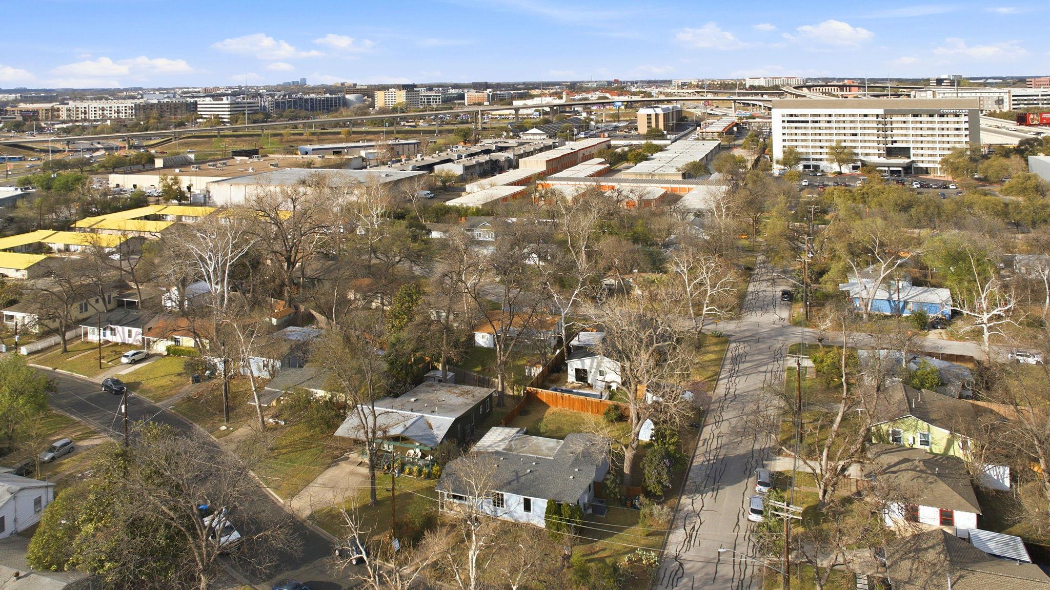 912 E 55th 1/2 Street Austin TX 78751