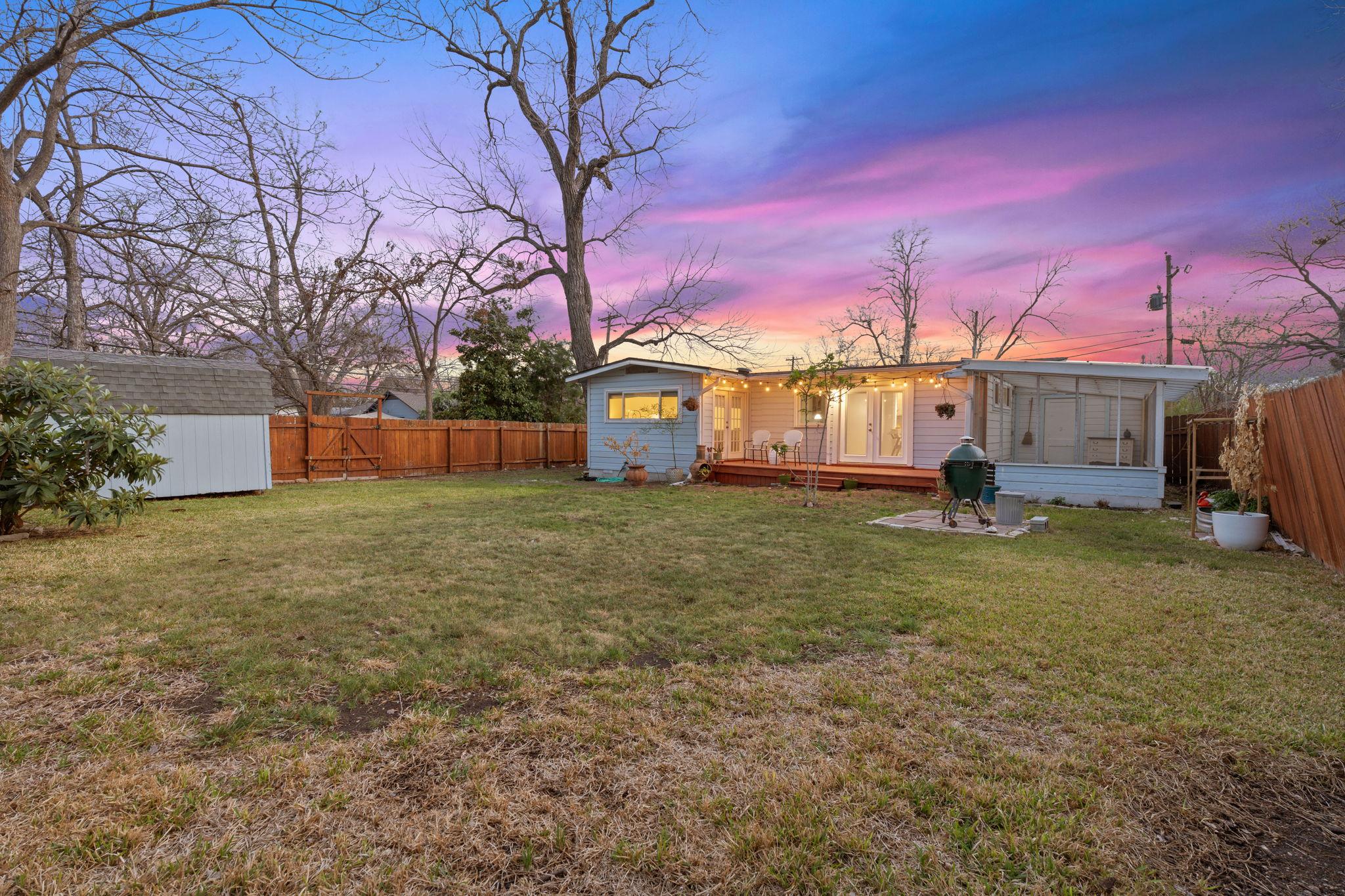912 E 55th 1/2 Street Austin TX 78751