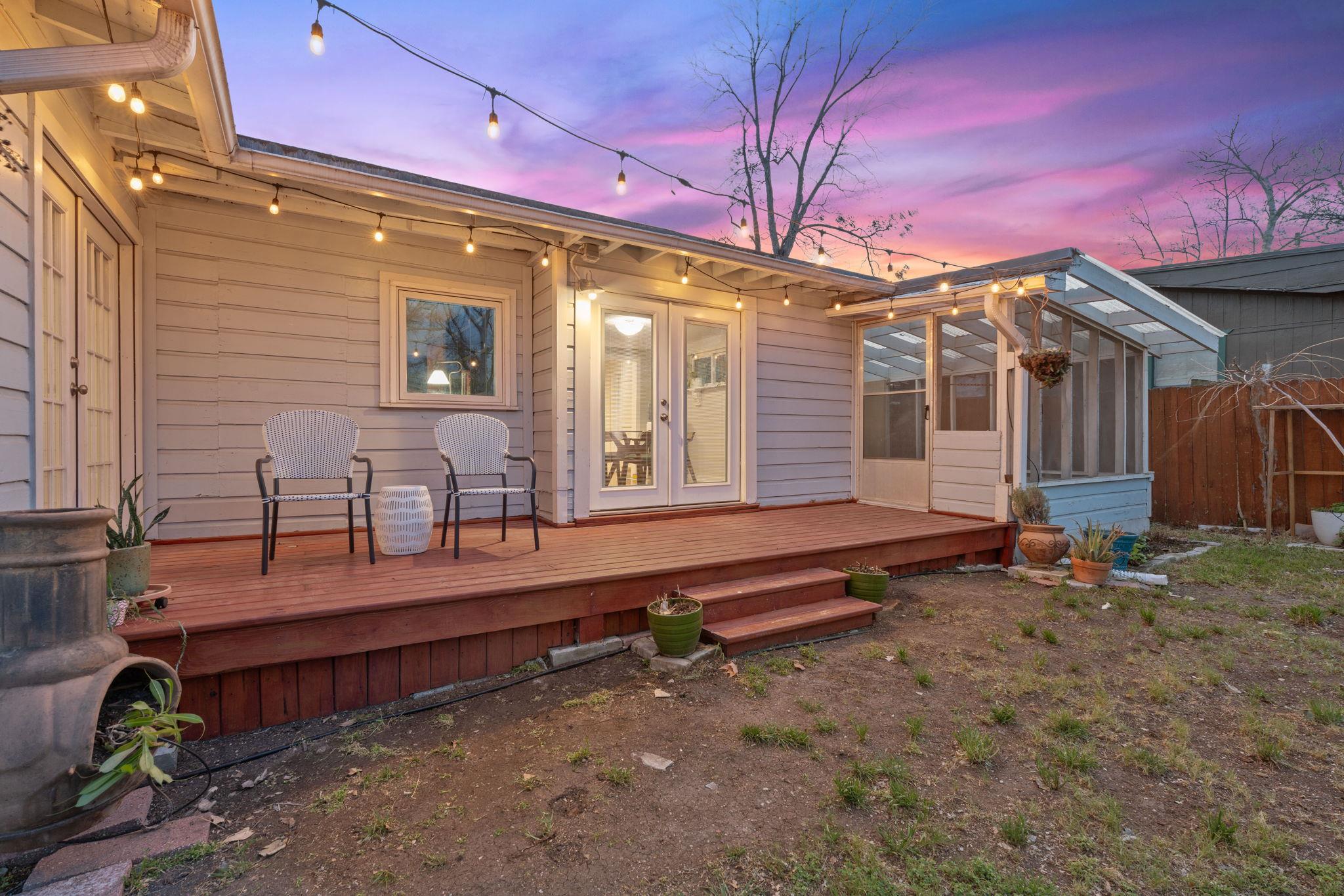 912 E 55th 1/2 Street Austin TX 78751
