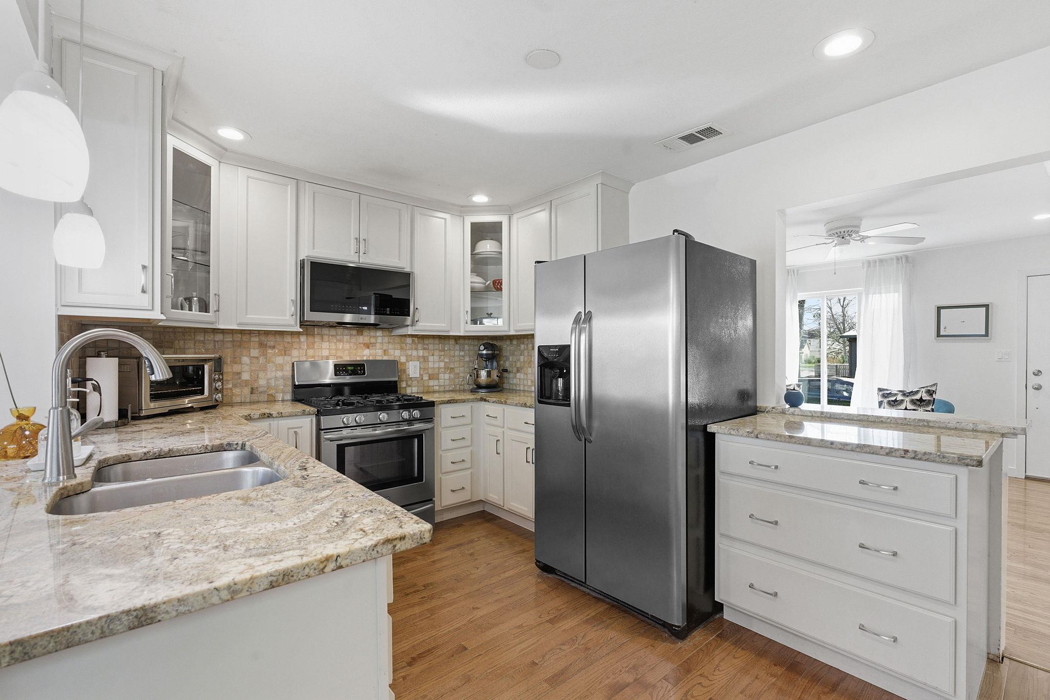 912 E 55th 1/2 Street Austin TX 78751