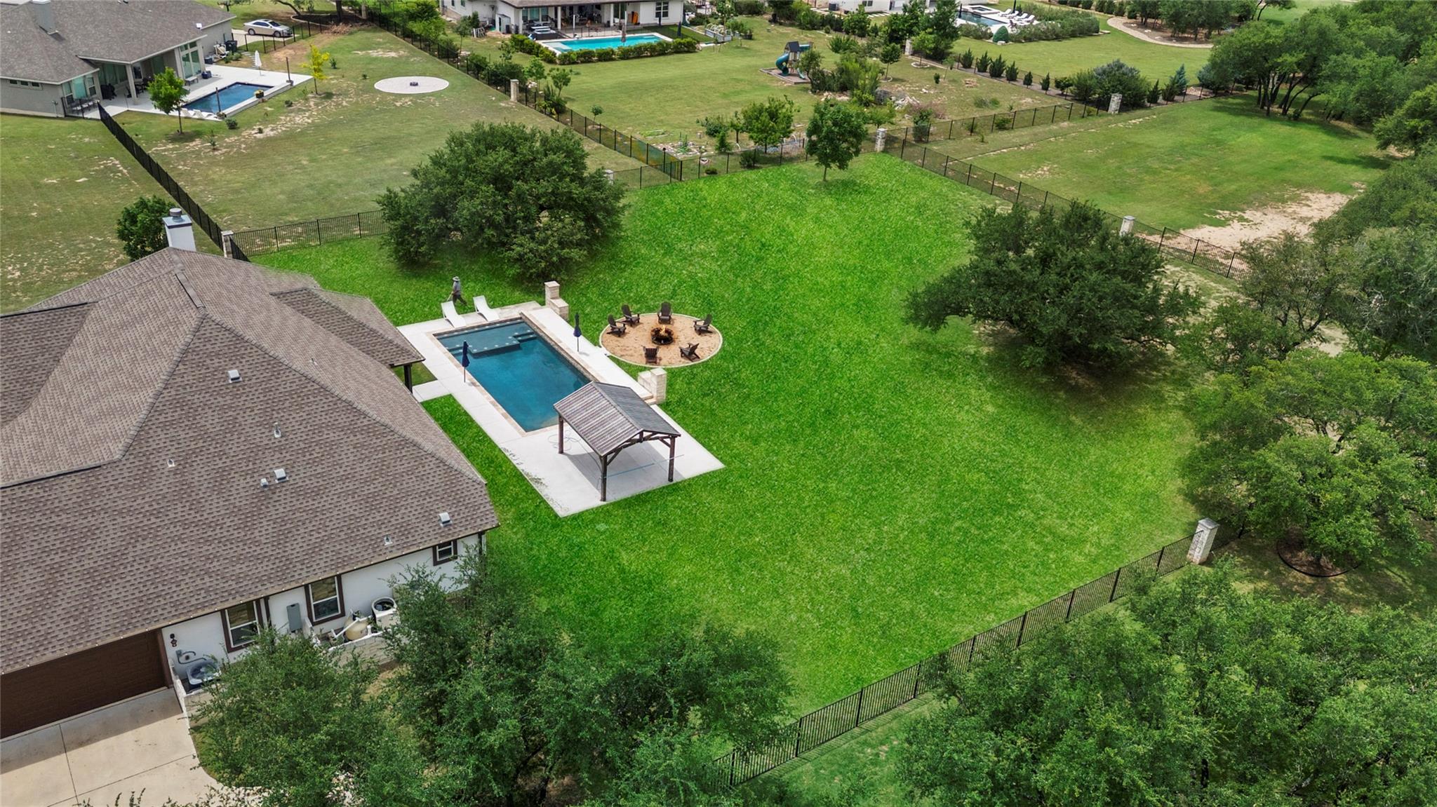 112 Red Mulberry Way Leander TX 78641