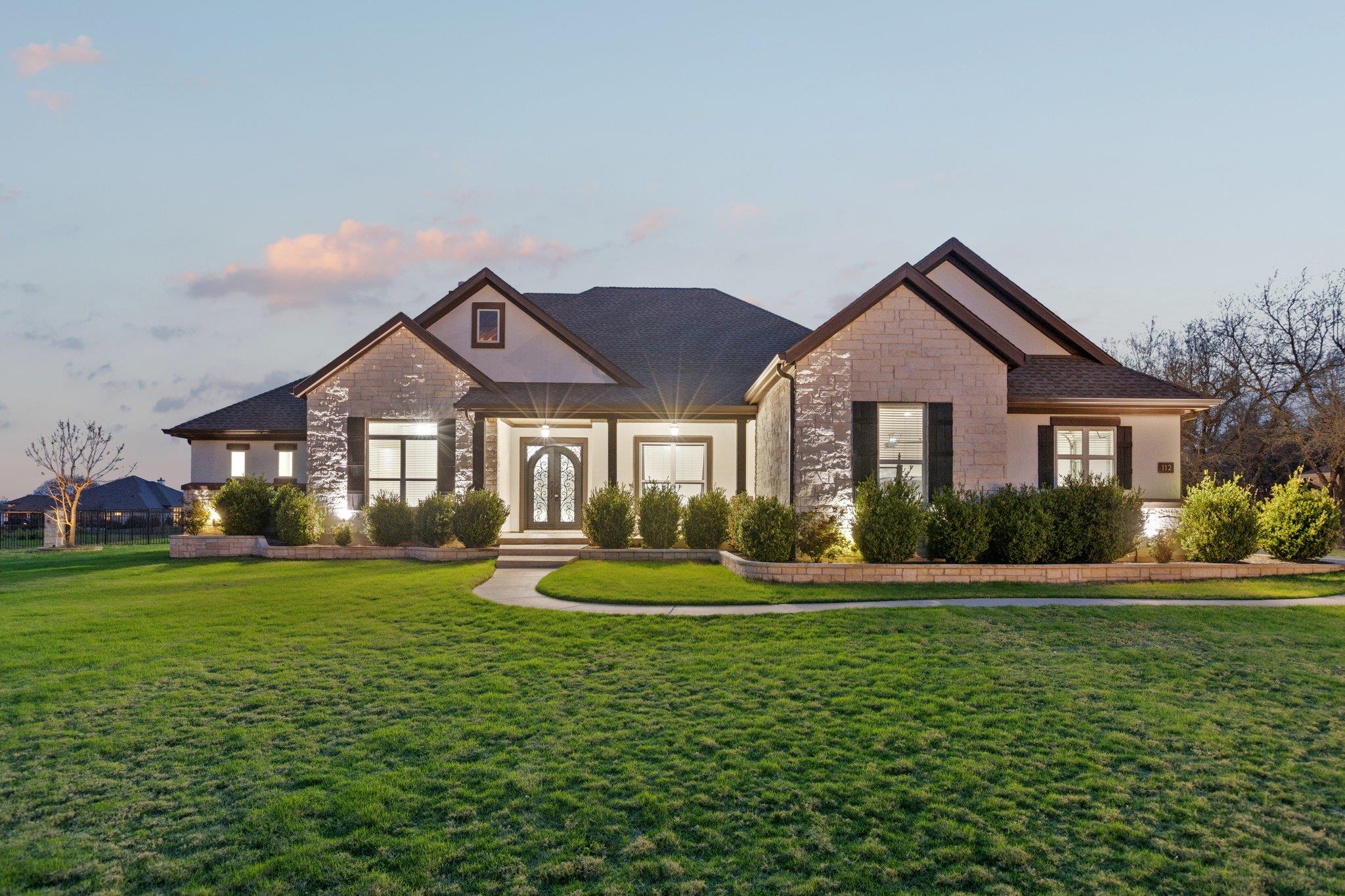 112 Red Mulberry Way Leander TX 78641