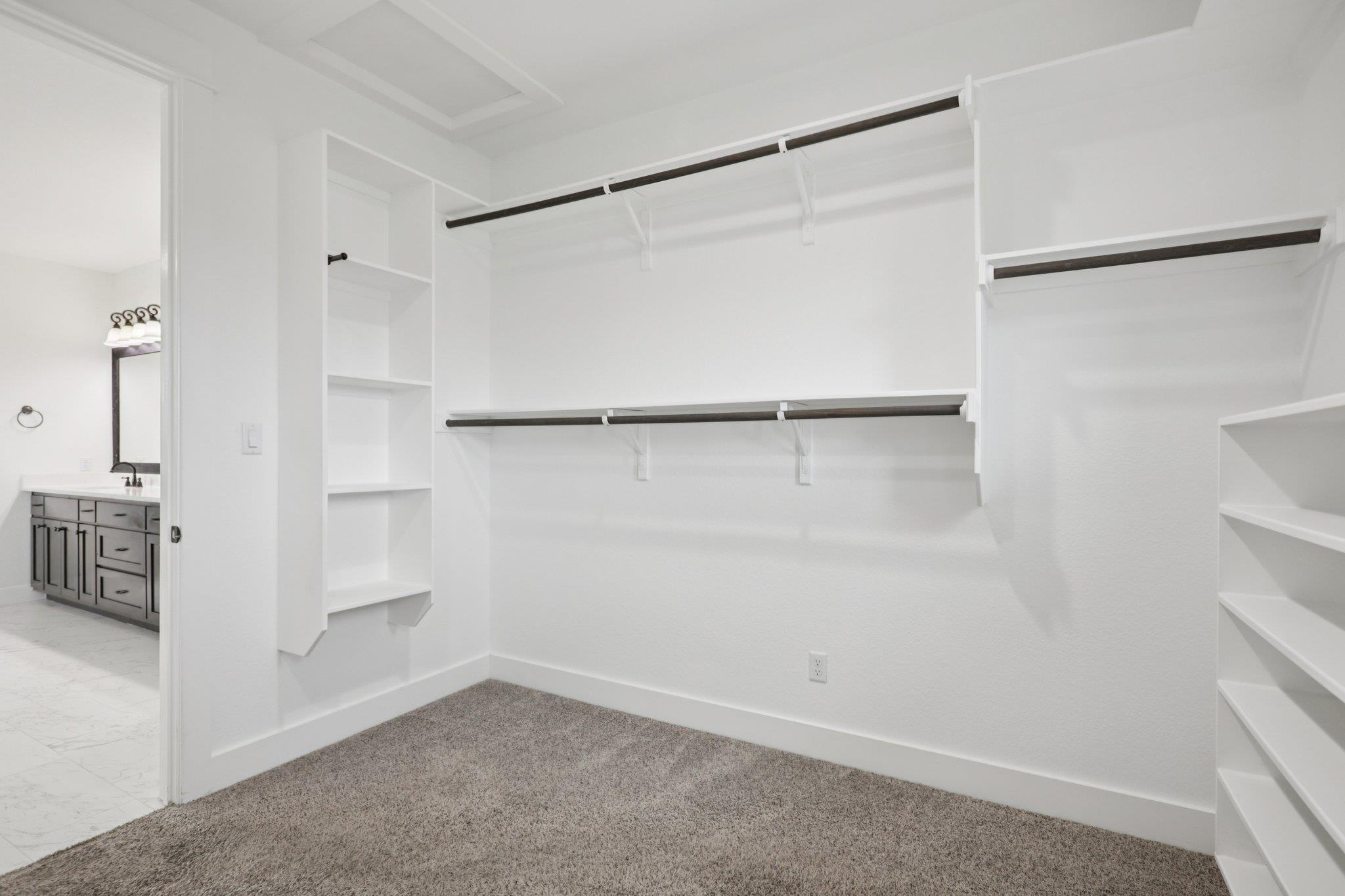 112 Red Mulberry Way Leander TX 78641