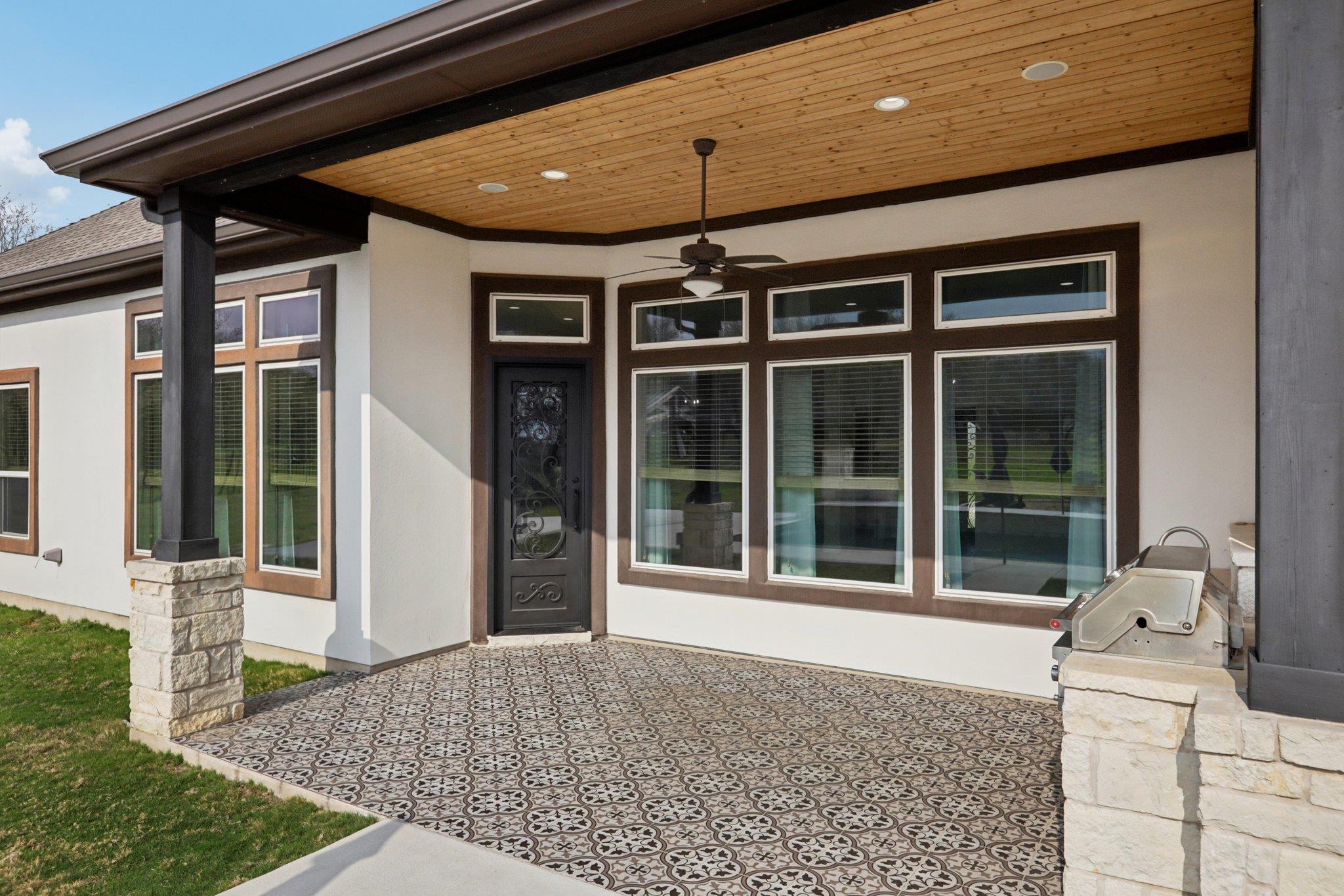 112 Red Mulberry Way Leander TX 78641