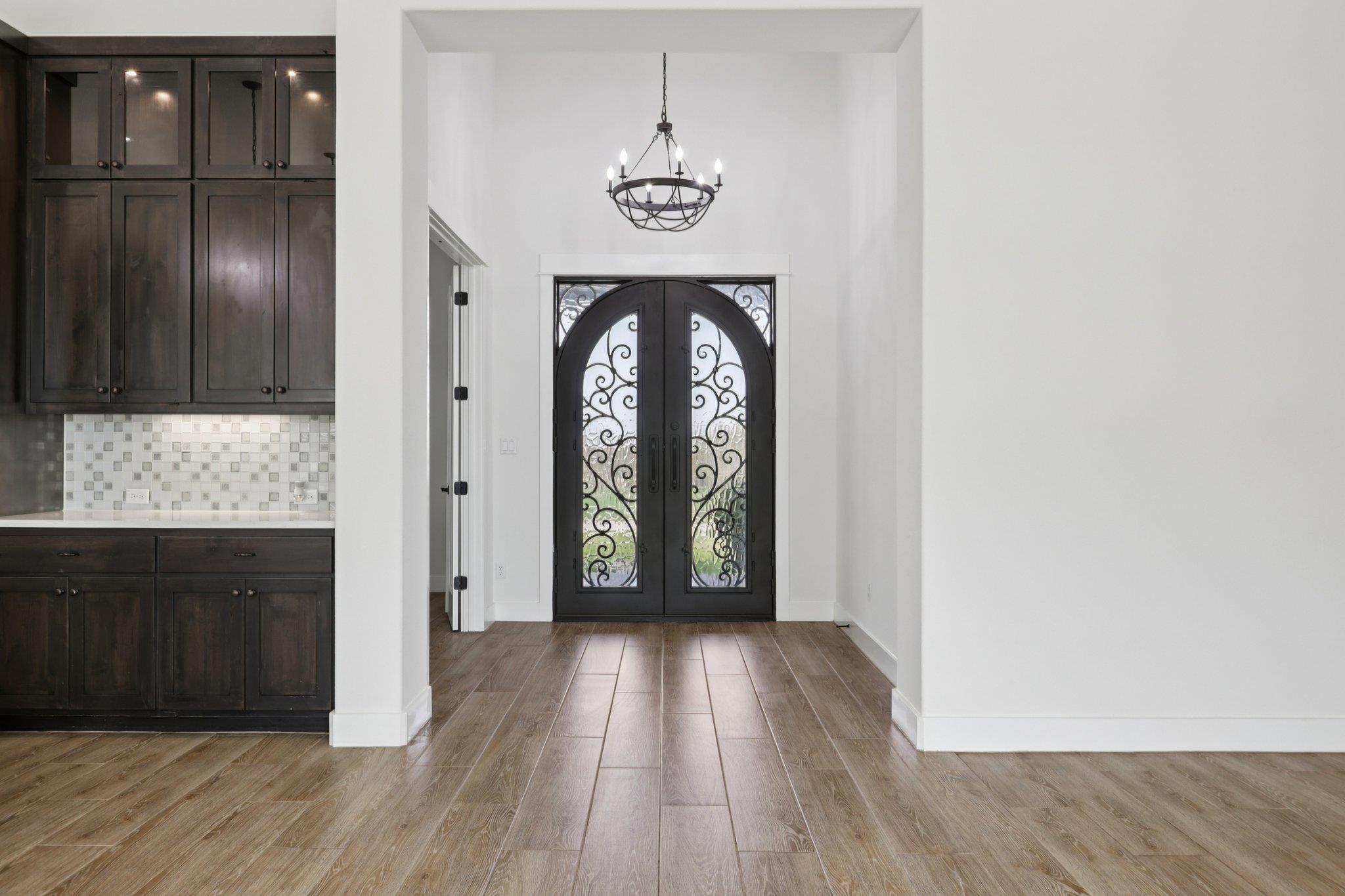 112 Red Mulberry Way Leander TX 78641